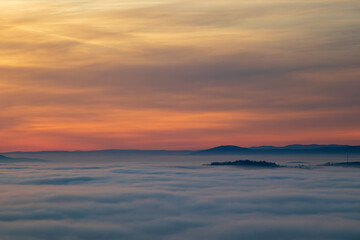 Obraz premium sunrise over the mountains
