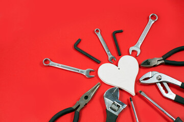 Construction tools for repairs and Heart-shaped wire