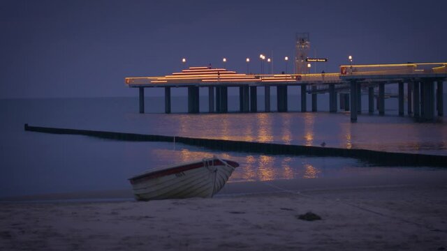 Boat next to a bridge

- Shot on RED Komodo, 4K, 25 fps, RED RAW - Color Correction included