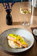 grilled salmon with rice and white wine