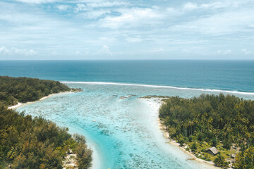 Fototapeta na wymiar French Polynesia islands in the South Pacific Ocean Mo'orea, Tahiti, and Fakarava