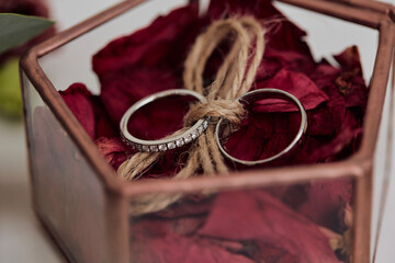 wedding rings