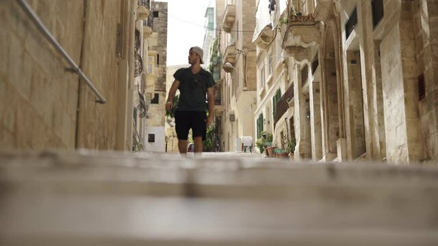Exploring the streets of La Valetta Malta solo travel
