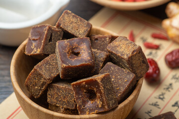 Brown sugar and prescriptions are on the table