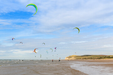 Kitesurf en baie de Somme sur la plage du Crotoy