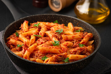 Frying pan homemade pasta chicken like an Italian close-up