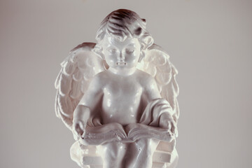 statue of angel