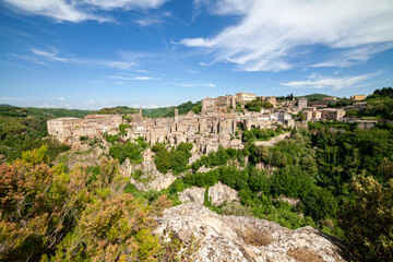 Fototapeta na wymiar Cityscape of little medieval town Sorano, Tuscany, Italy