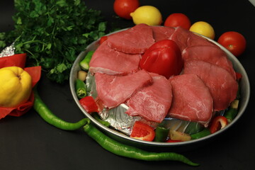 Photographs of red meat, offal and meat varieties.