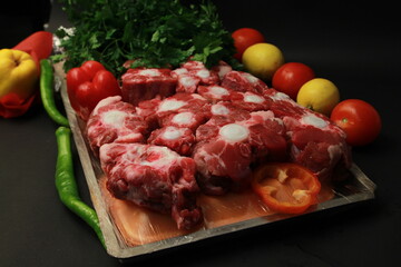 Photographs of red meat, offal and meat varieties.