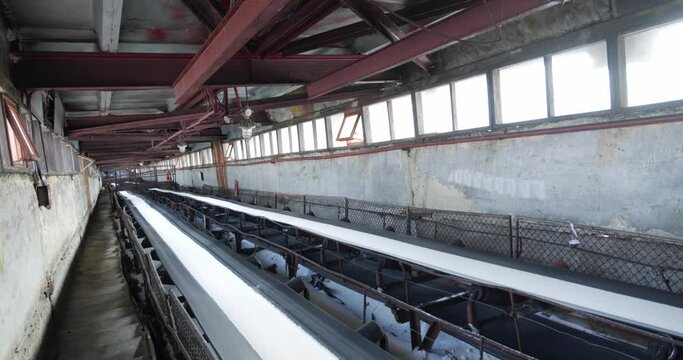 Line along which mineral fertilizers are transported. Industrial nitrogen. 