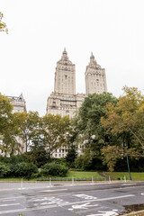 Fototapeta na wymiar buildings city park new york
