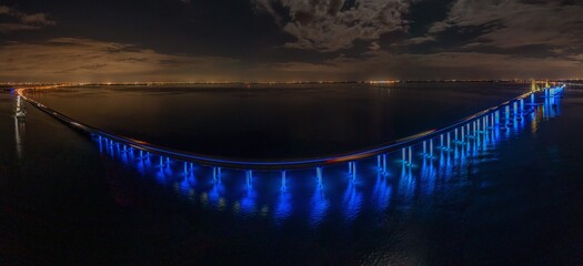 Drone panorama of Sunshine Skyway Bridge over Tampa Bay - obrazy, fototapety, plakaty