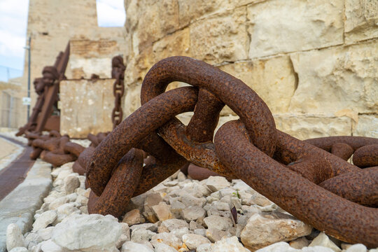 rusty anchor chain
