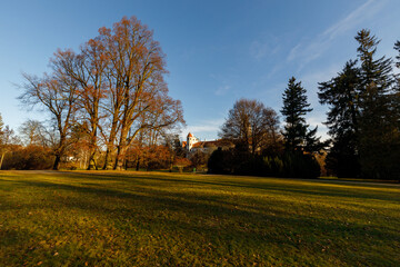 Castle Park and Telc Castle. View of the city of Telc in the winter sunset.
The picturesque castle and the historic center with the decorative facades of the houses belong to the UNESCO World Heritage