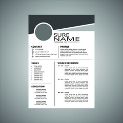 The resume design can be filled with photos, white, and gray backgrounds that are detailed and modern. This resume will provide more value in applying for jobs. with adjustable size