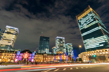 【都市風景】東京駅ライトアップと丸の内イルミネーション