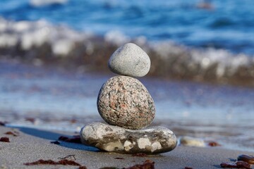 Steinmännchen am Strand