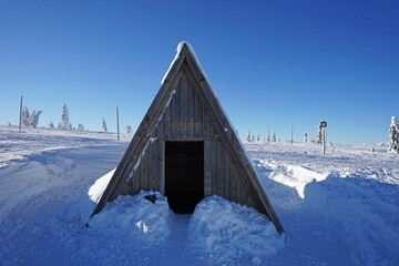 Emergency shelter
