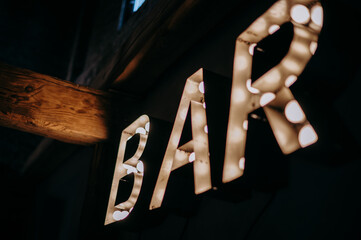Napis Bar