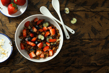 Healthy homemade granola with berries