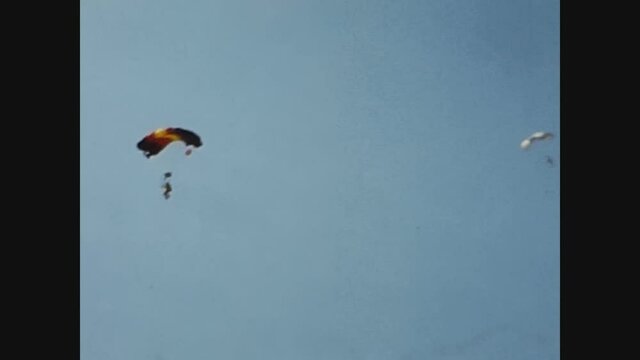United Kingdom 1977, Man goes down with parachute