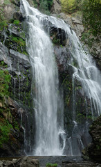 Fototapeta na wymiar Waterfall in te mountain in Ordesa and Monte Perdido
