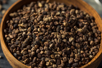 Healthy Raw Organic Cardamom Seeds