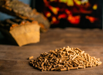 Heating a wood stove with pellets in the foreground - an economical concept of the heating system
