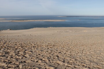Fototapeta na wymiar Dune du Pyla au bassin d’Arcachon, la plus haute dune d’Europe