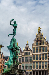 Naklejka premium Famous fountain in Antwerp, Belgium