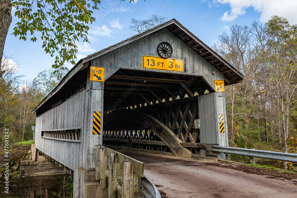 Wall mural Doyle Road Covered Bridge Ashtabula County Ohio