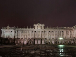 Fototapeta na wymiar [Spain] Exterior of the Royal Palace of Madrid (Madrid)