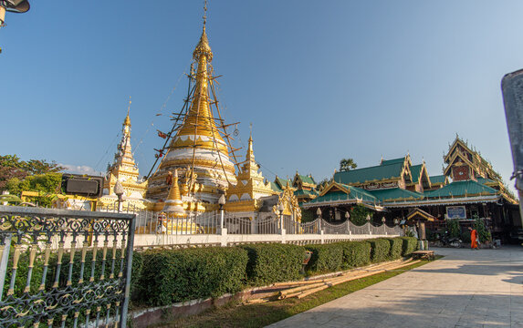Wat Chong Kham Temple