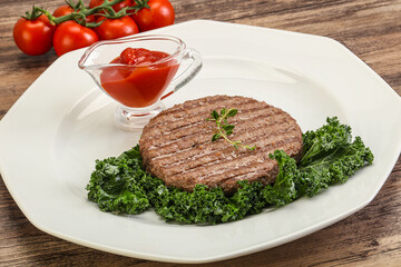 Grilled beef cutlet for burger