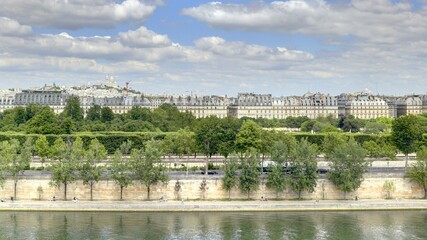 Les toits de Paris et les bords de seine - obrazy, fototapety, plakaty