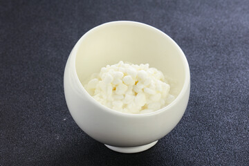 Dietary granulated cottage cheese for breakfast