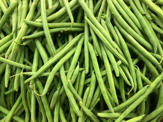 A pile of thin green beans.