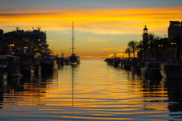 sunset-grau-du-roi