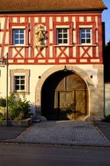 Fototapeta na wymiar Fachwerkhäuser in Bundorf, Landkreis Haßberge, Unterfranken, Bayern, Deutschland