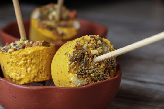 MANGO KULFI IN INDIAN TRADITIONAL SERVING