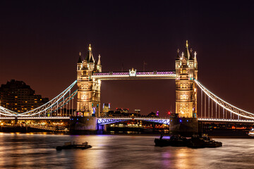 Fototapeta na wymiar The Tower Bridge of London in England