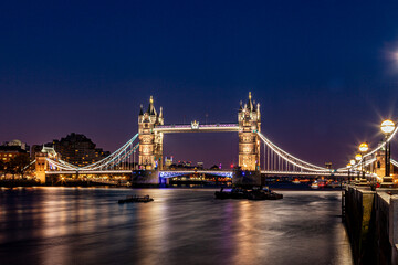 Fototapeta na wymiar The Tower Bridge of London in England