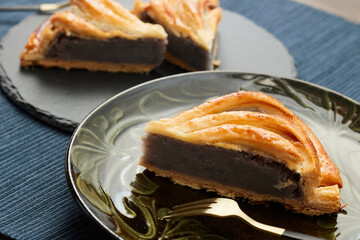 沖縄名物の田芋(ターンム)パイ