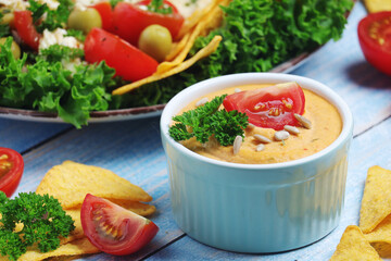Hummus with vegetables salad and nachos