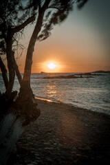 Coucher de soleil dans la mer au mois de janvier