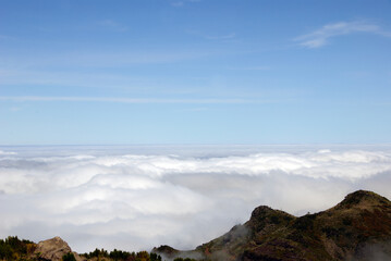 Madeira at the atlantic ozean, view over the clouds, on the way to pico do arieiro (c)WOB