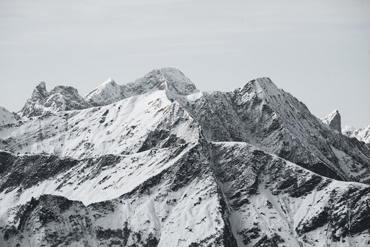 Winter mit Schnee in den Alpen Berge Österreich Alpin 