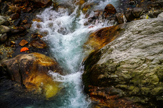 waterfall view of himachal pradesh image