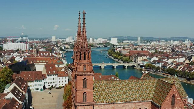 Basler Muenster with the Rhein at summer - Full shot Moving Right - Aerial 4k
